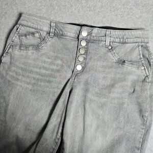 Democracy Gray Ankle & Cropped Jeans